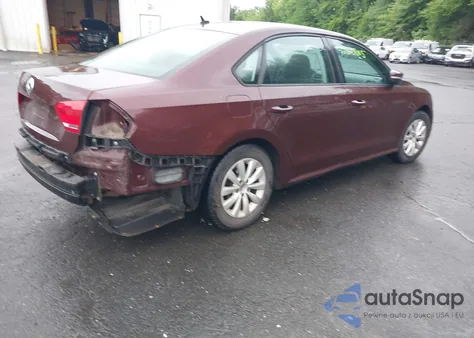 2013 Volkswagen Passat 2.5L S z USA, uszkodzony, nr VIN 1VWAP7A35DC067454